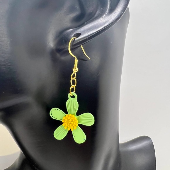 Green and Yellow Flower Earrings - 90s Dangle Earrings - Hippie Earrings - Picture 7 of 9